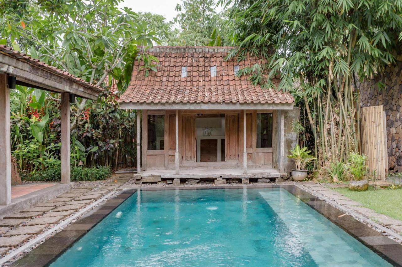 Wahyu Wonderful 4bd With Huge Garden And 2 Pools
